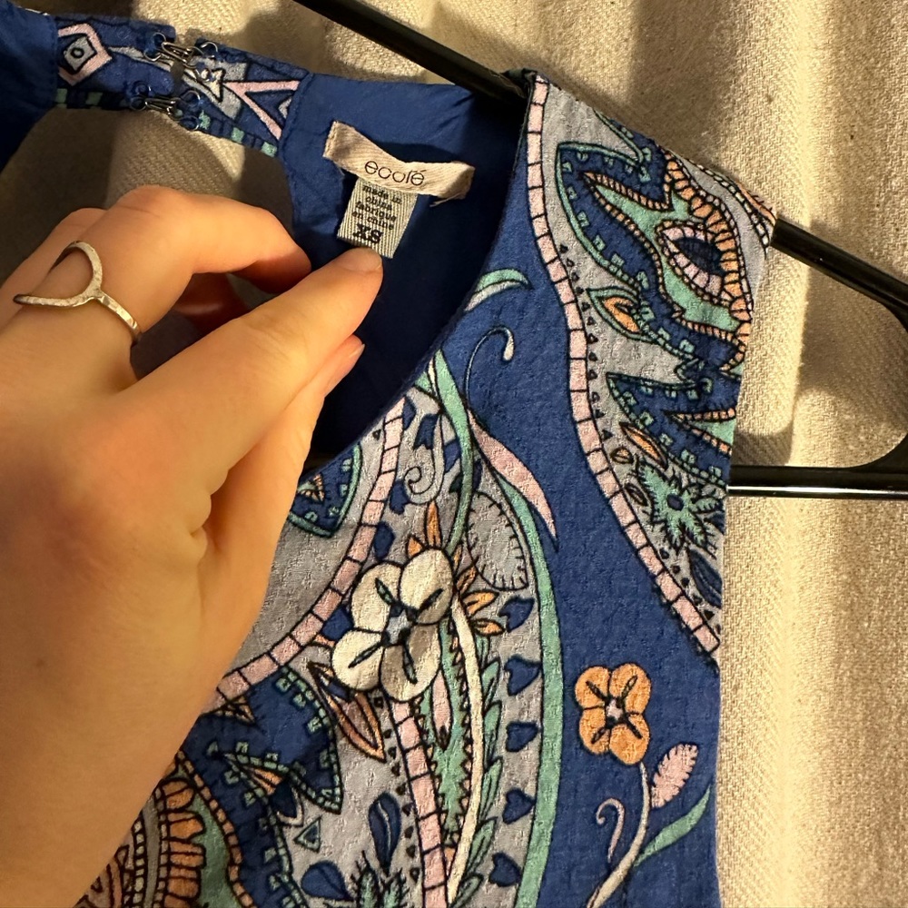 Mini dress - Picture 2 of 3